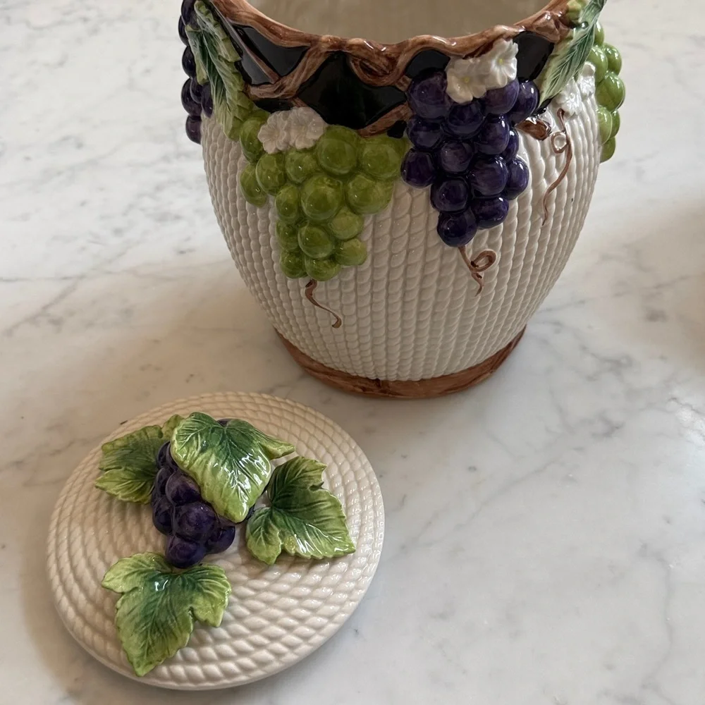 Fitz & Floyd Retired Majolica Grape Canister Mediterranean Collection
